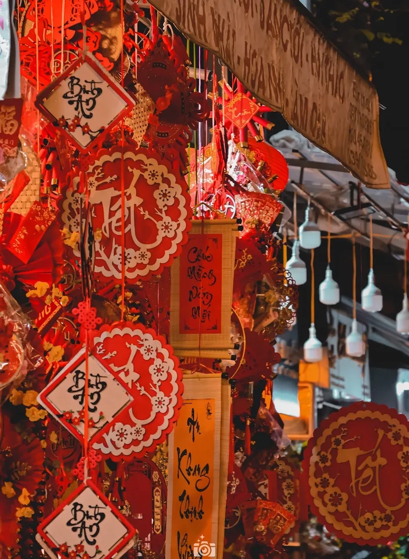 Nét không khí tết phố phường nhộn nhịp