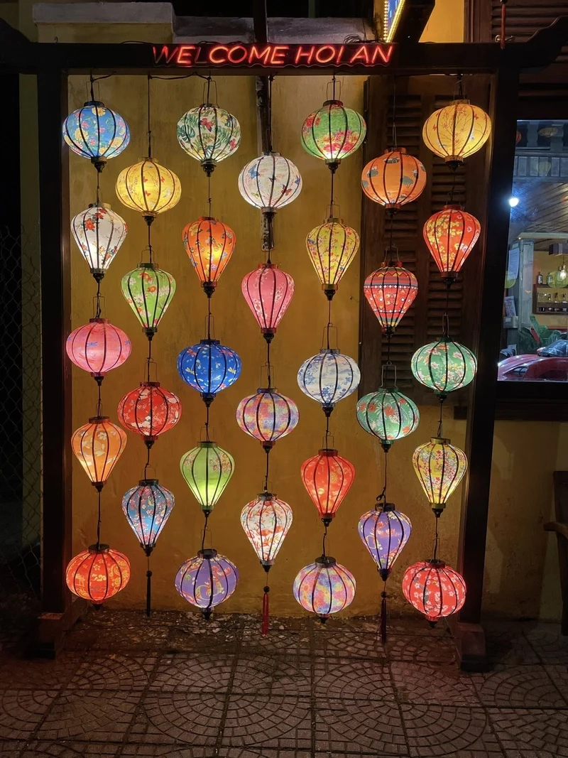 Phố cổ thêm lung linh cùng ảnh lồng đèn hội an phố cổ