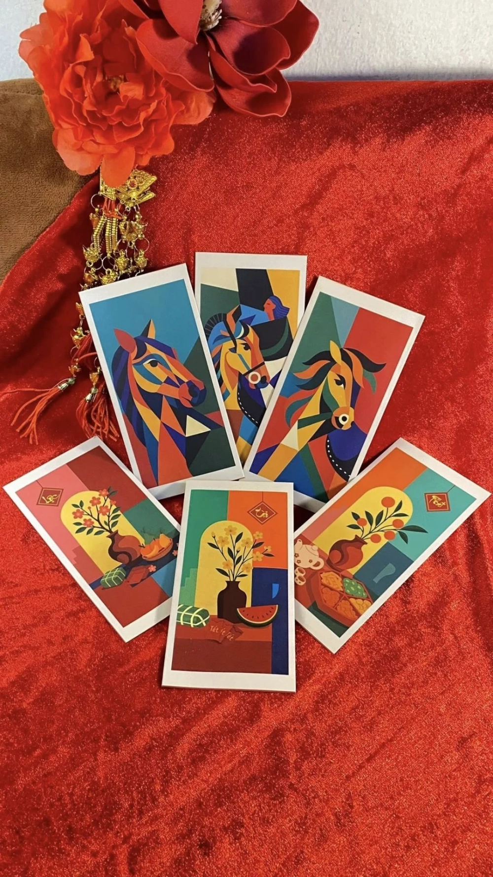 Chọn ngay Hình nền bao lì xì đỏ may mắn cả năm