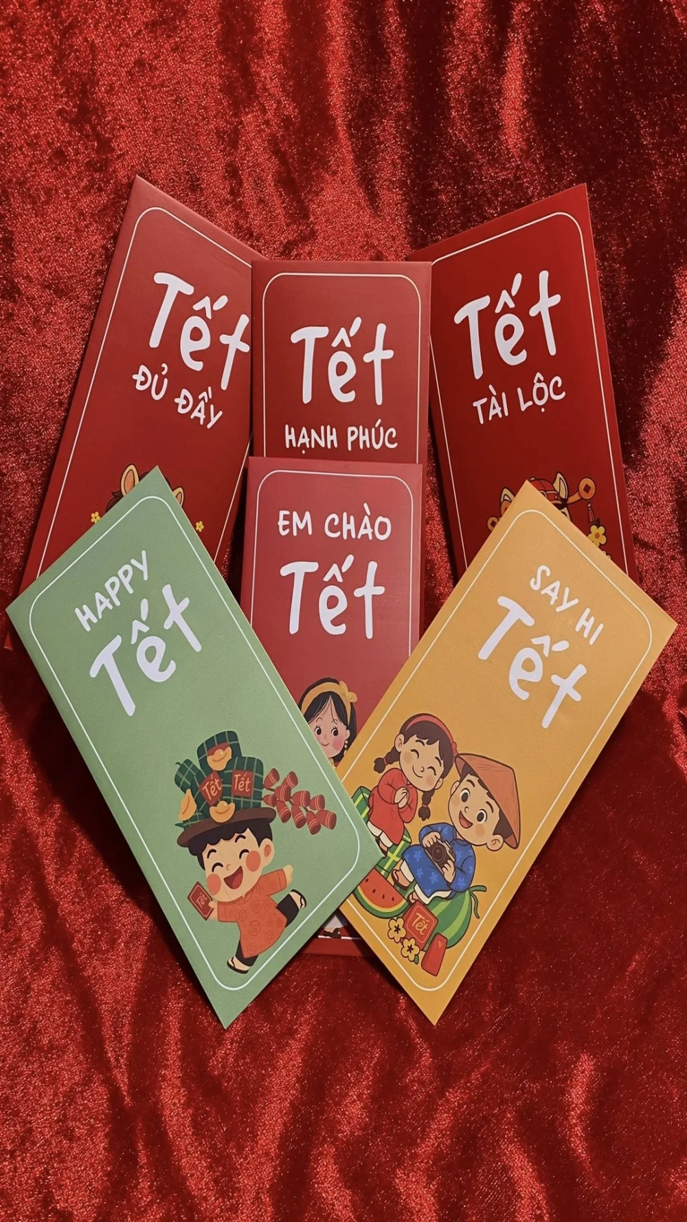 Trang trí điện thoại xinh xắn với Hình nền bao lì xì điện thoại