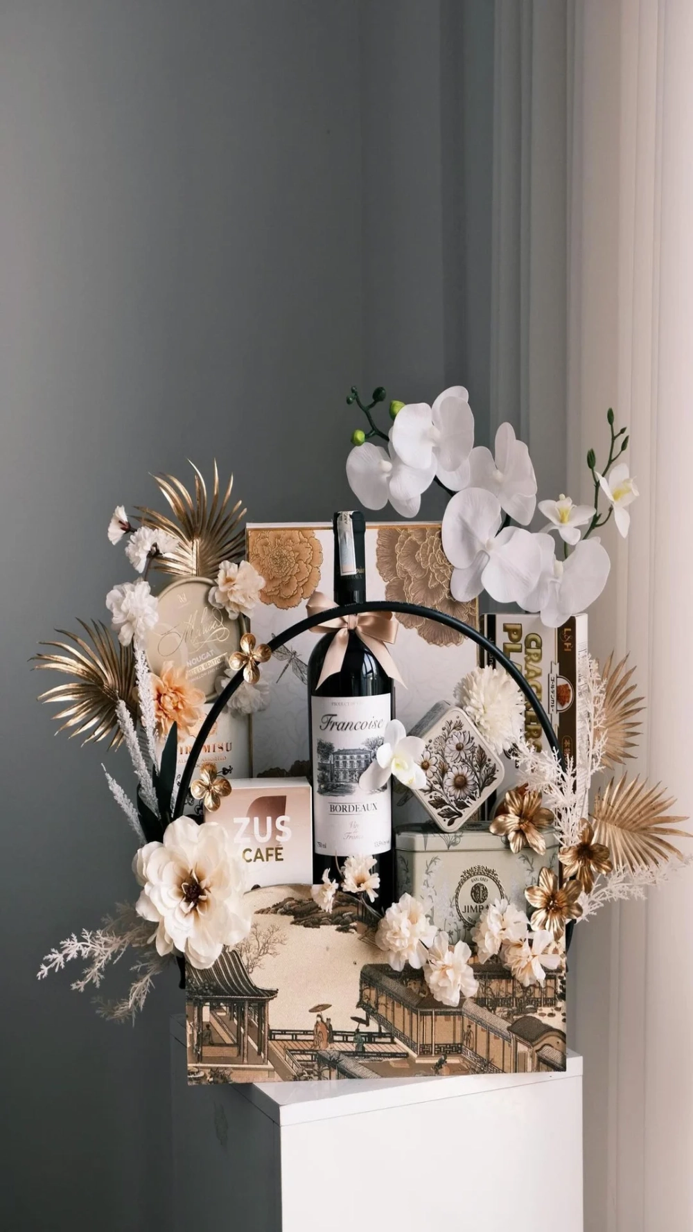 Chúc Tết đầy ý nghĩa với Hình nền giỏ quà Tết chúc Tết