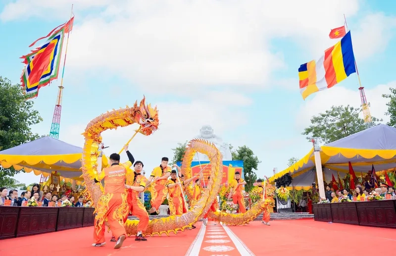 Mẫu hình nền múa rồng rực rỡ xuân