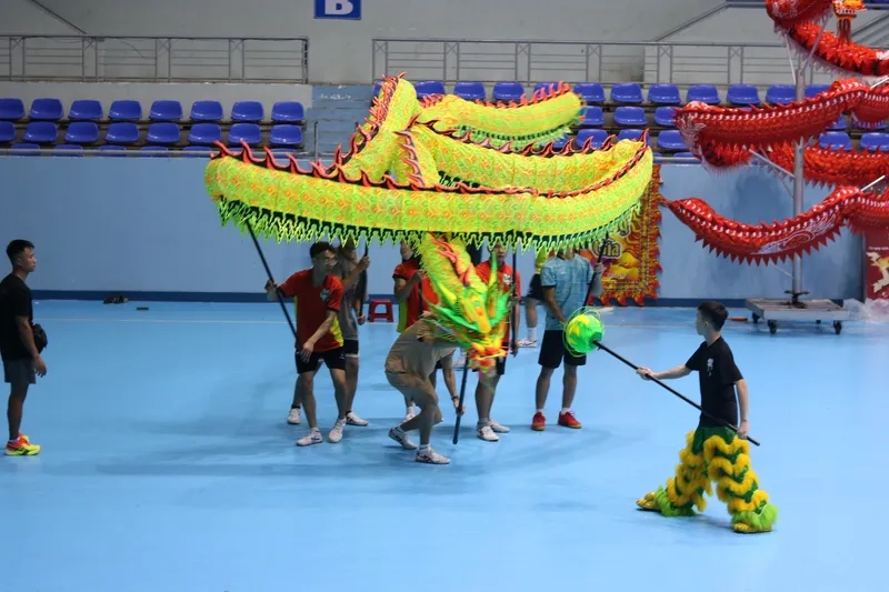 Nét múa rồng truyền thống Việt Nam