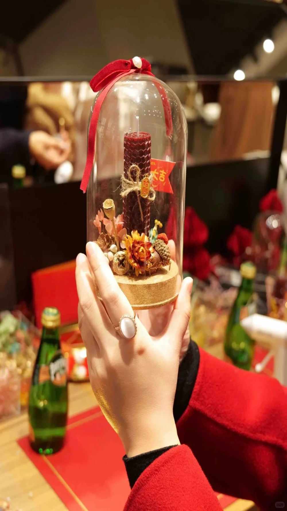 Tết giản đơn nhưng tinh tế với Hình nền nến Tết đơn giản