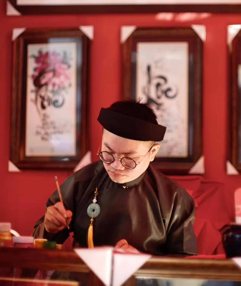 Bộ hình nền nghệ thuật thư pháp tết