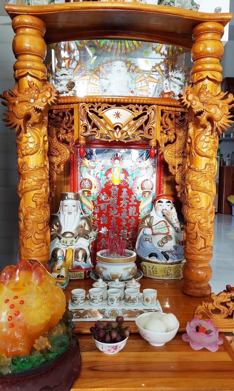 Gia đạo thuận hòa nhờ cách thờ thần tài thổ địa đúng cách